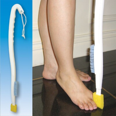 Foot Brush Long Handle Toe Cleaner Sponge Washing Aid | eBay UK