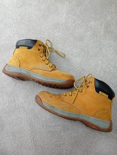 DeWalt Safety Boots Size 9 Sand Brown