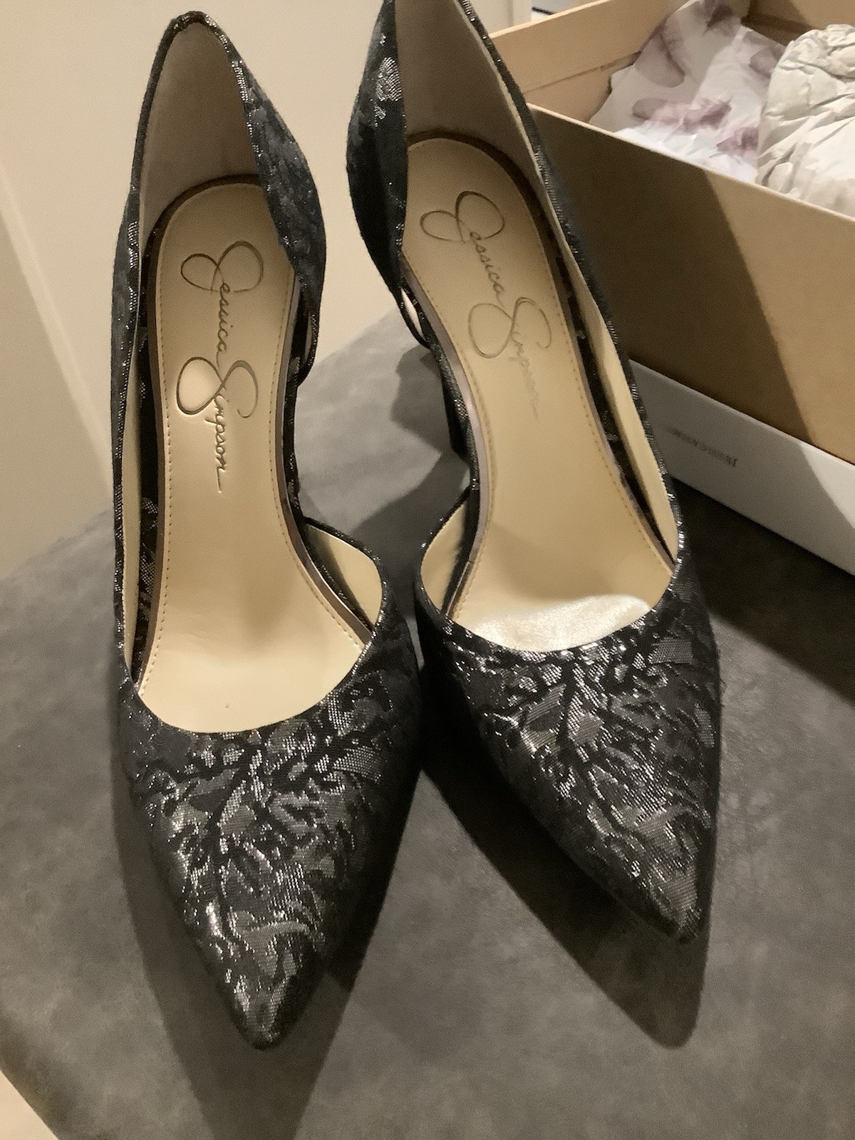 Jessica Simpson Women's High Heel Pump Size 8 Pewter Multi Metallic