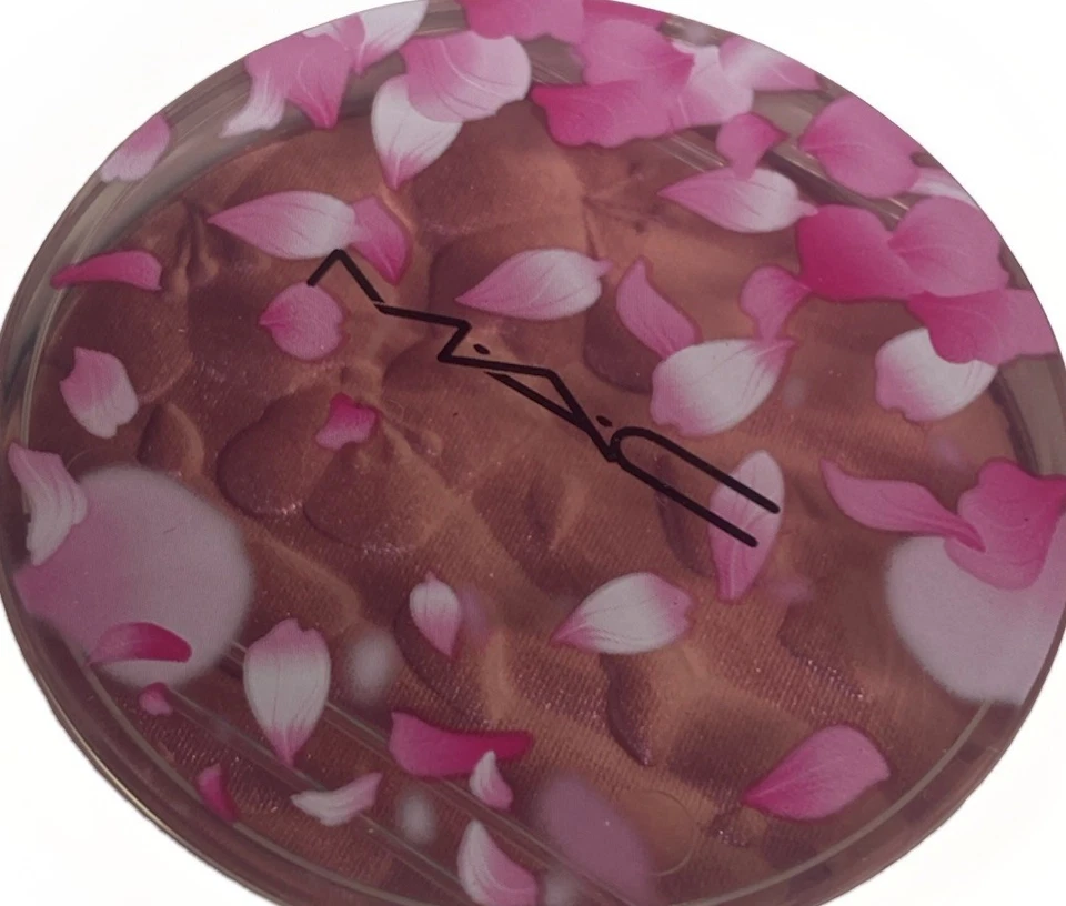 MAC Mac HIGH-LIGHT POWDER Highlighter Puder Boom, Boom, Bloom FLEUR REAL 9 g - Bild 3 von 4