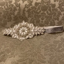 Silver Appliqué Stones Headpiece With Sparkly Silver Elastic Headband