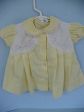 VINTAGE BABY GIRLS YELLOW DRESS MADE IN THE PHILIPPENES 71