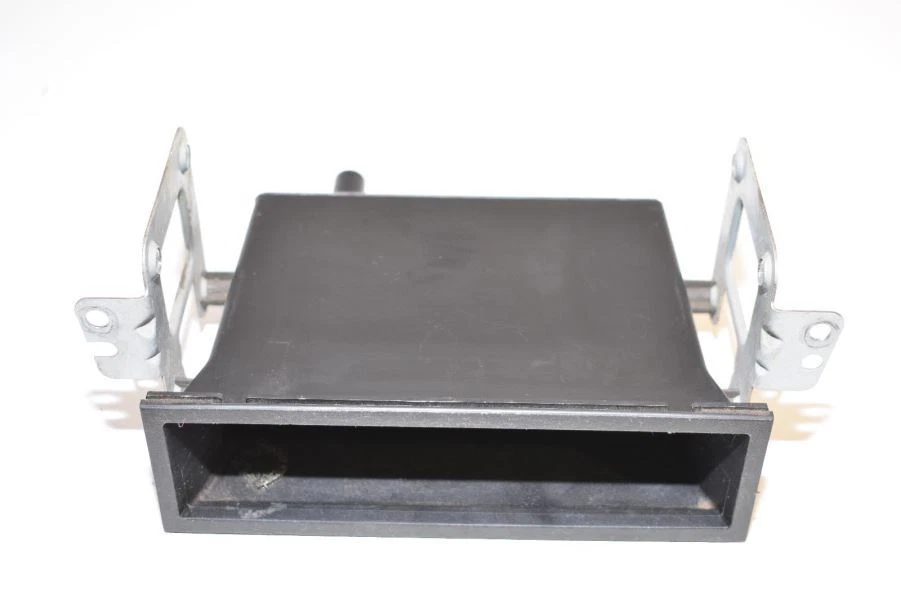 1993-1995 NISSAN PICKUP TRUCK 2.4L MT CENTER DASH CONDOLE STORAGE COMPARTMENT - Image 3 of 4