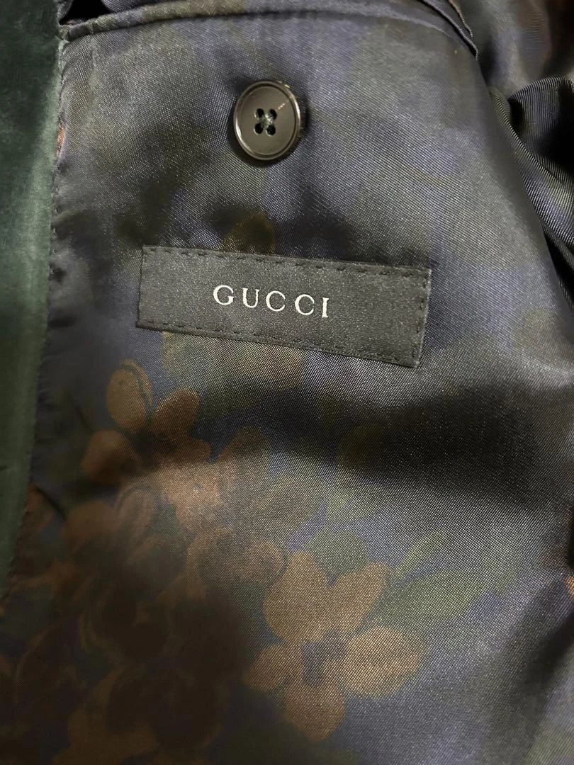 Giacca Gucci velluto verde taglia 48 usata ottima moda lusso