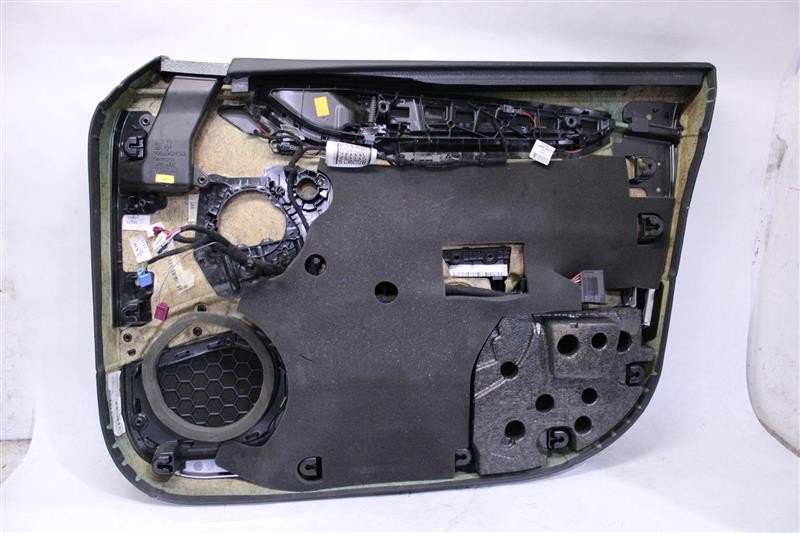 Used Front Left Door Interior Trim Panel fits: 2014 Maserati QUATTROPORTE  Grade