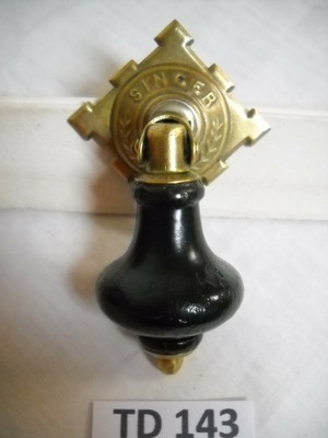 Antique Singer Sewing Machine Teardrop Drawer Pull Ebay