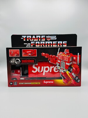Supreme Transformers G1 Optimus Prime Figure SS25 [NEW]