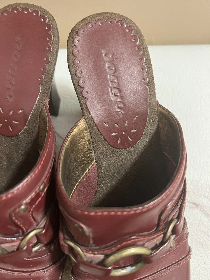 Vintage Y2K Bongo Clogs Size 6 Studded Vegan Leather Heeled Mules 2000s Trendy - Image 4 of 4