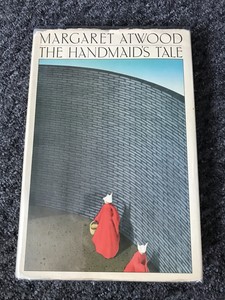 The Handmaids Tale First Edition Margaret Atwood 1st Us Printing Vg Ebay