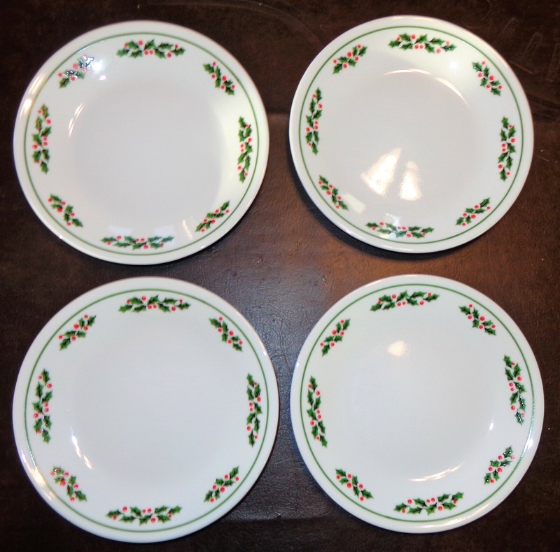 FOUR 1985 Vintage Corning Corelle 6-3/4 WINTER Christmas HOLLY DAYS BREAD PLATES