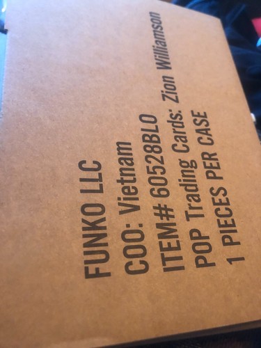Funko Pop! NBA Trading Cards: Zion Williamson Panini Prizm in box NEW - Picture 5 of 5