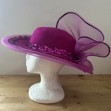 Vtg Fashion Hat WPL 4384 Fucshia Wool Felt Mesh Bow Sequins Derby Church 57 cm
