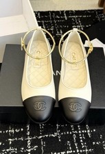 Chanel Ballerinas weiß/schwarz CC mit metall...