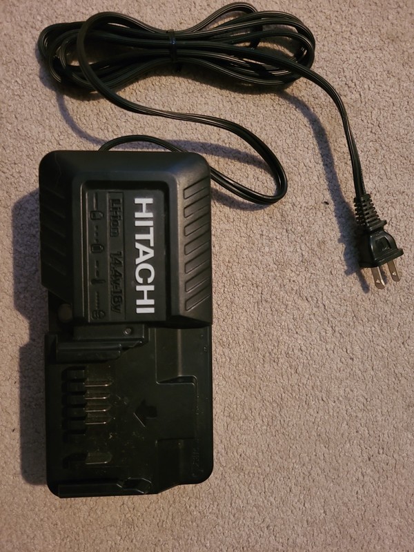 Brand New Never Used HITACHI UC18YKSL Lithium-ion Battery Charger  14.4V- 18V