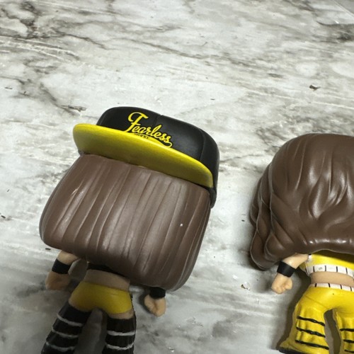 WWE Funko Pop Bella Twins Nikki and Brie Bella - Picture 5 of 5