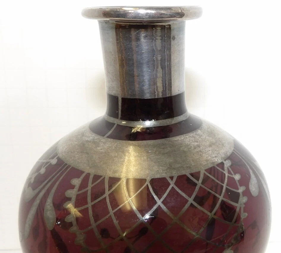 Antigua jarra de vidrio amatista superpuesta de plata Foto 4 de 4