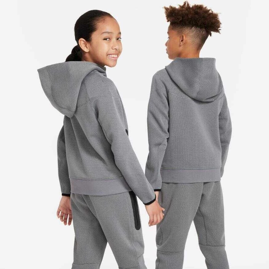 NIKEテック　パーカー　グレー　Ｌ Nike Tech Fleece Winterized Full Zip Hoodie Grey XL(158cm-170cm