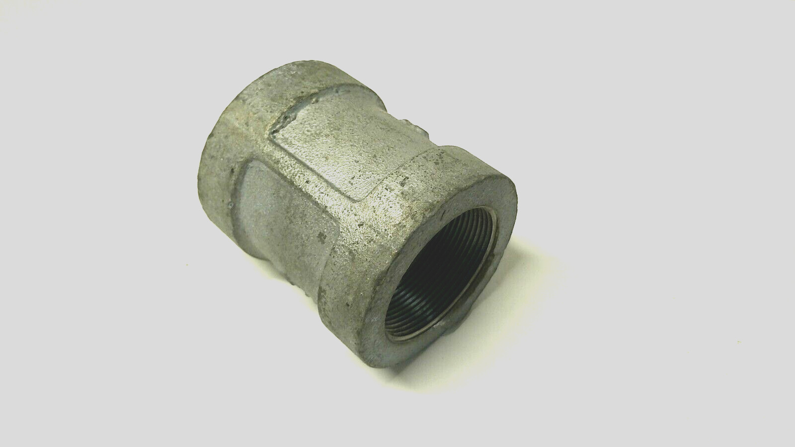 2" 300 Female NPT Coupling Galvanized Malleable Iron Pipe Fitting MI050951GMI