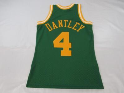 1980-81 Adrian Dantley #4 Utah Jazz Mens Mitchell & Ness Swingman