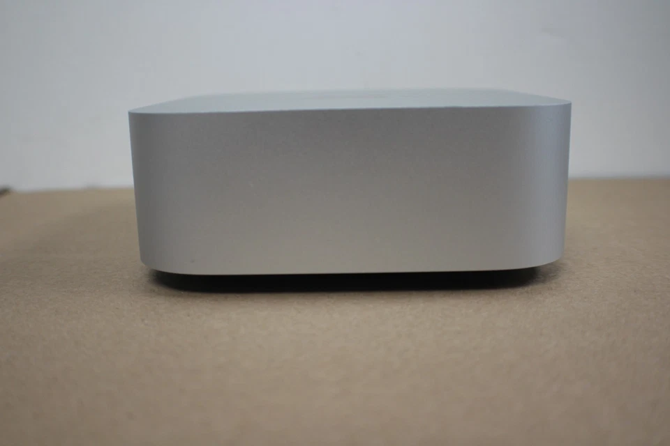 Apple Mac mini-M4 Chip-10 Core CPU/GPU-16GB RAM-256GB SSD-W/Keyboard & Mouse. - Image 4 of 4