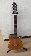 Guitarra eléctrica acústica GODIN A6
