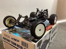 Team Associated B4 Stealth new build, shelf queen