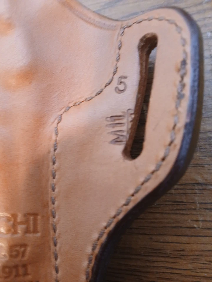 BIANCHI MODEL 57  M11 5 HOLSTER,  Right-Hand Belt Slide, Colt 1911 Carry B11 - Image 3 of 4