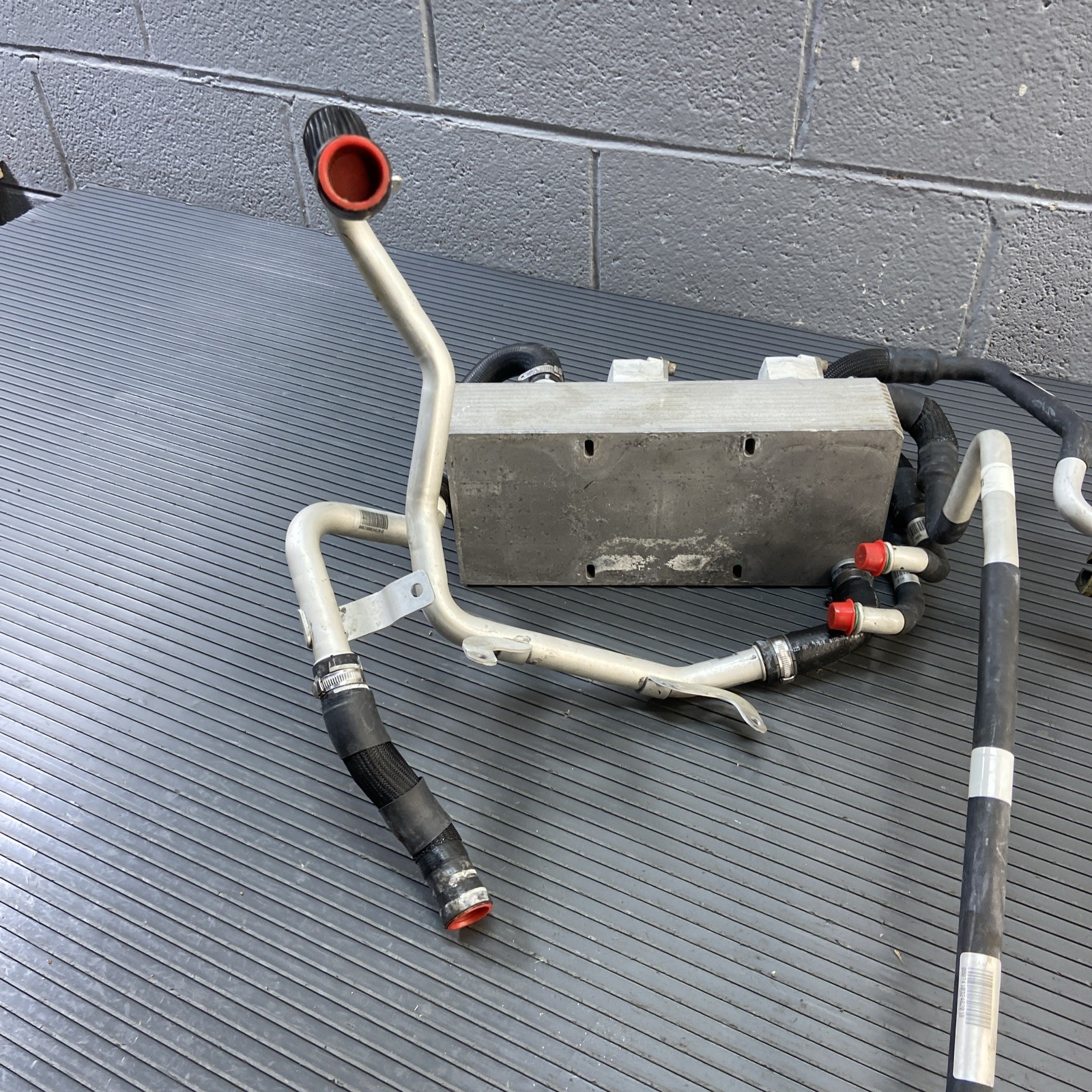2018-2020 Ferrari Portofino F164 2.9L RWD Transmission Oil Cooler 326420 OEM