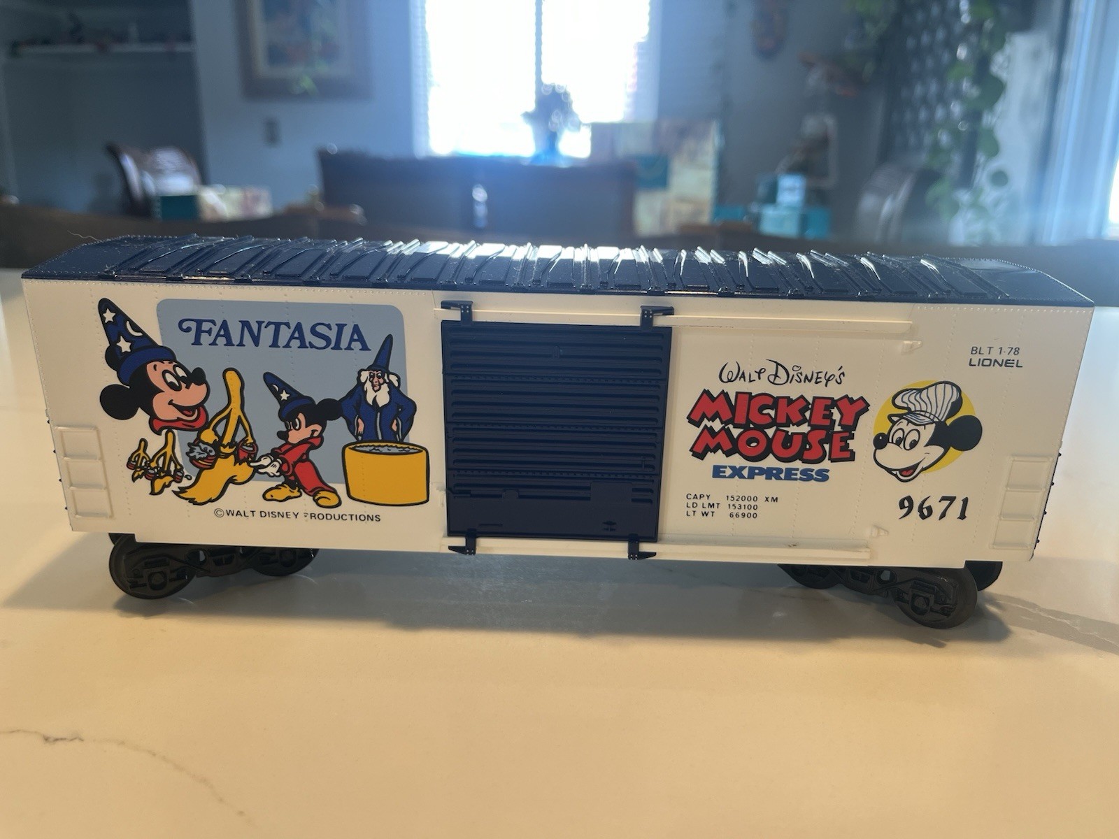 Click here to see eBay Auction