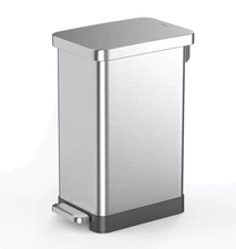 Qualiazero 13.2-Gallon Stainless Steel Step-On Slim Trash Can, Silver