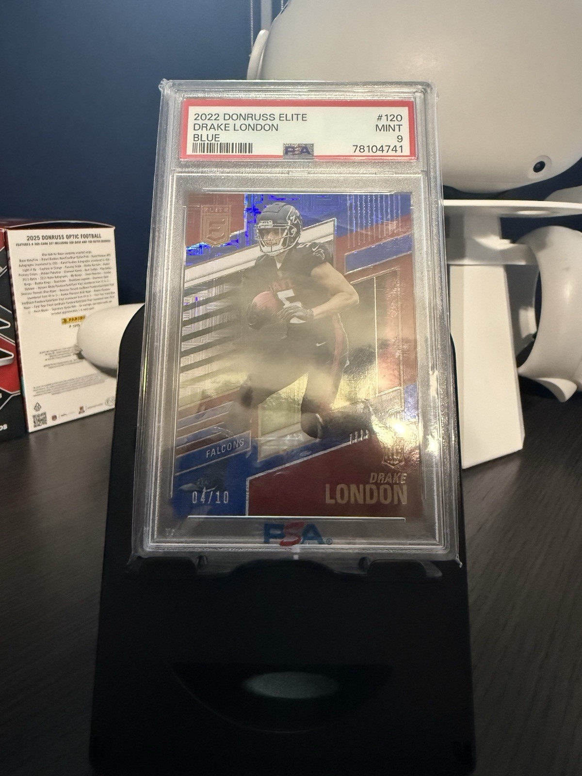2022 Panini Donruss Elite - Rookies Drake London #120 Blue /10 (RC)