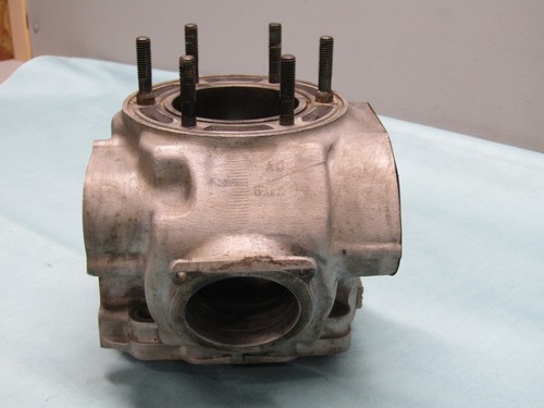 1996 YAMAHA YZ250 CYLINDER 4SR-11311-09-00 NEEDS REPLATED - Foto 5 di 12