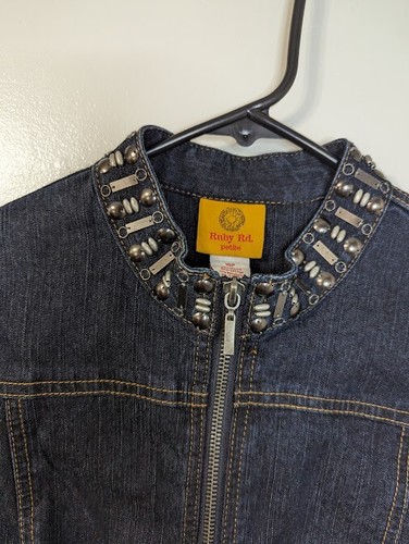 Ruby Rd Size 10P Petite Blue Denim Jean Jacket Metal Embellished Pockets Stretch - Picture 2 of 10