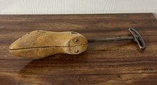 Vintage Red Head Women  s Wood Shoe Stretcher Tree DS 