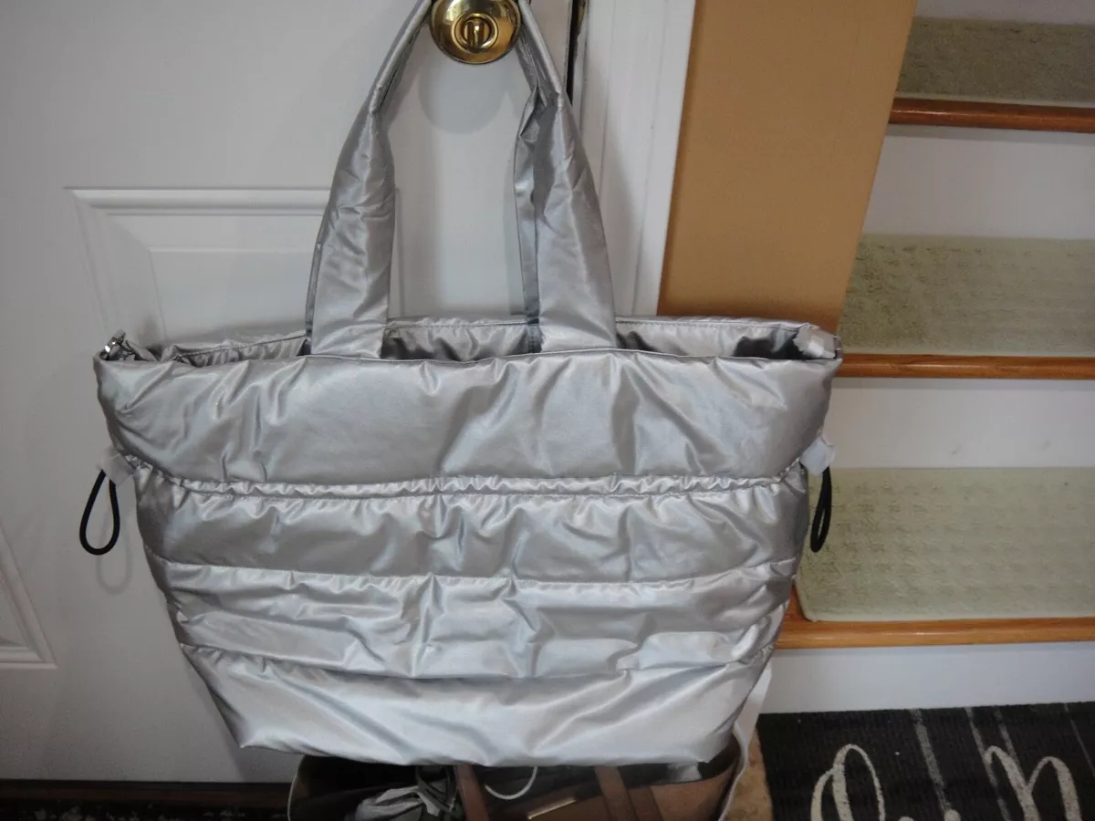 New Michael Kors Rae Large Quilted Silver Tote Bag.100%Authentic