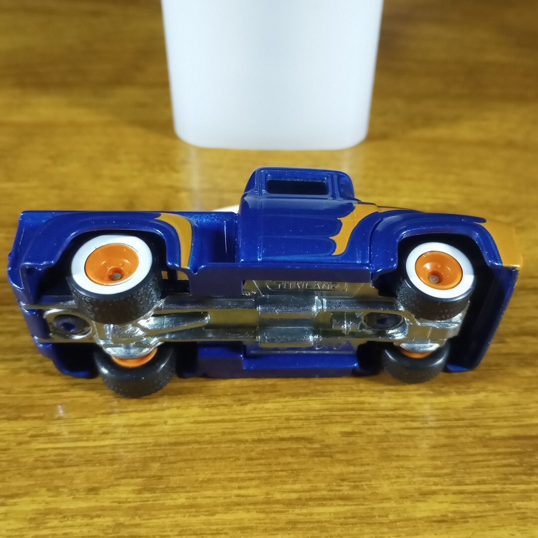 Hot Wheels Wayne's Garage カスタム'56フォード s-l400.jpg