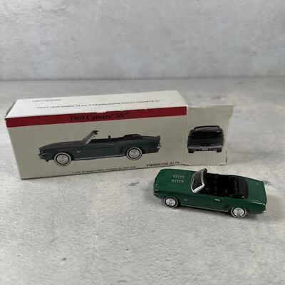 2001 GM Diecast 1969 Camaro SS Readers Digest Edition 1/64 New