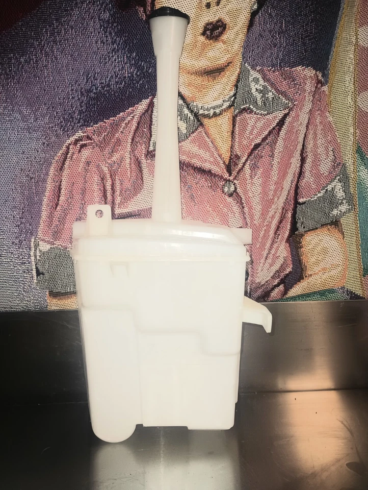 Pieza depósito líquido lavadora-parabrisas #to1288132 Toyota Corolla 09 a 2013 Foto 4 de 4