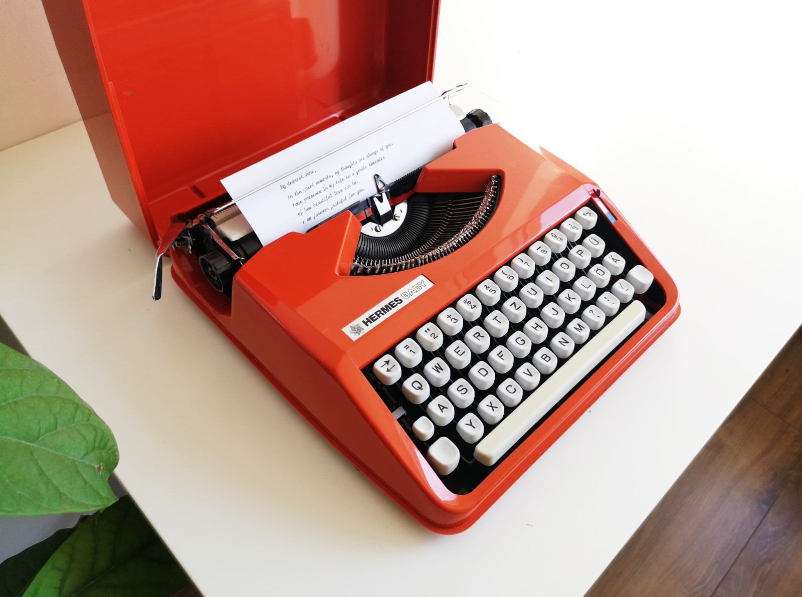 Cursive typeface | Hermes Baby | Typewriter | 1960s | Serviced  UPS 3-Day