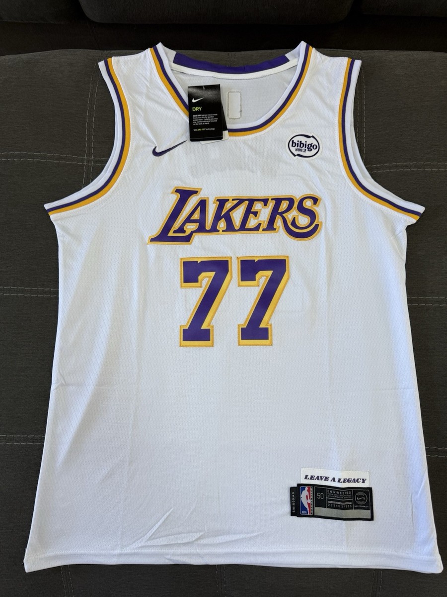モ*グ様 刺繍 NBAユニフォーム LA Lakers Luka Doncic モ*グ様 刺繍 NBAユニフォーム LA Lakers Luka Doncic Luka