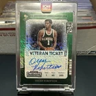2021-22 Contenders Oscar Robertson Green Shimmer Veteran Ticket Auto Signed