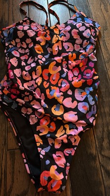 Vibrant Colors Animal Print O-Ring Peek A Boo Back Removable Pads Top