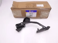 Napa Echlin Accelerator Pedal Position Sensor For 2006-2007 Chevy Mote Carlo