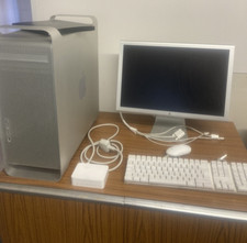 Apple PowerMac G5 Tower, Monitor, Keyboard & Mouse Bundle