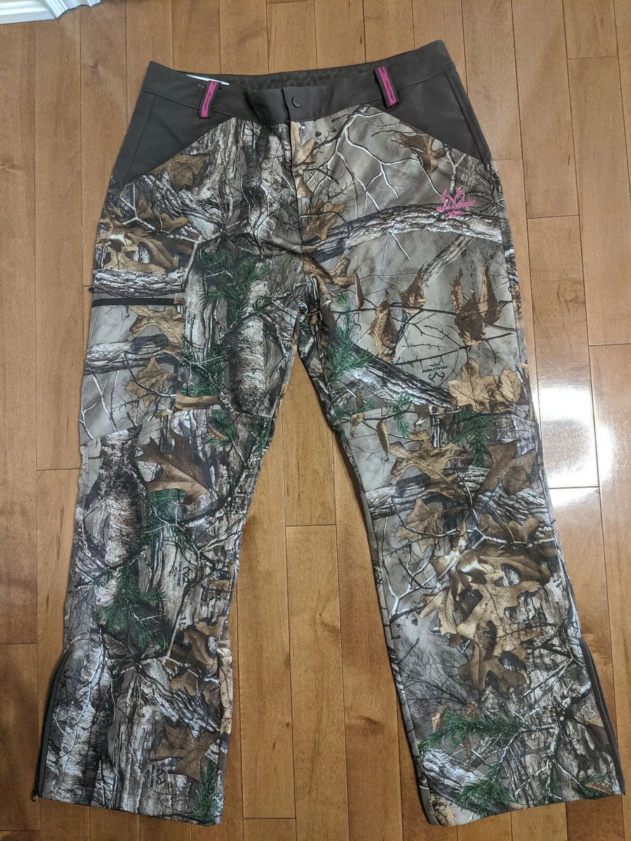 Womans XL 46-48 - Realtree Xtra Camo Outdoor Hunting Pants - Waterproof