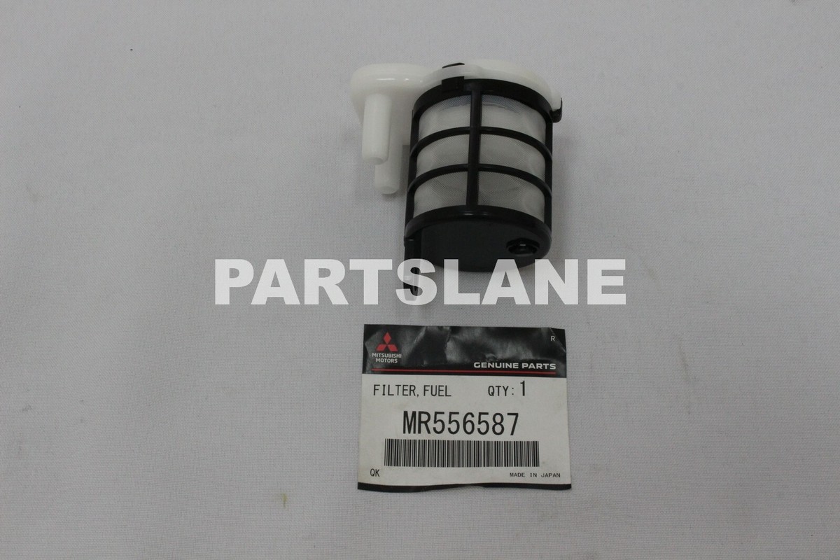 Mitsubishi Montero Pajero V64W V66W OEM Genuine Fuel Filter In  