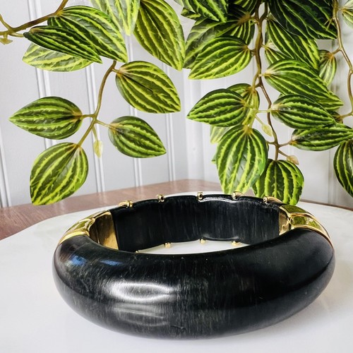 Kara Ross Black Label by Chico’s Ebony Black Resin Clamper Bracelet Bangle Gold - Picture 6 of 14