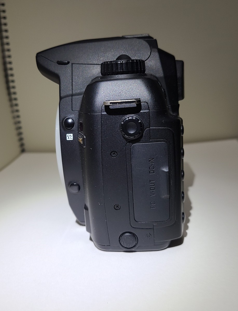 Sigma SD SD15 14.0MP Digital SLR Camera - Black (Body Only Sigma SD SD15 14.0MP Digital SLR Camera - Black (Body Only