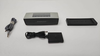 Bose Soundlink Mini Bluetooth Speaker System Silver /w Dock & AC. Bundle | USED