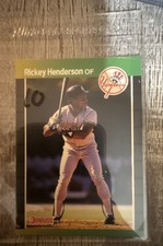 1989 Donruss - Rickey Henderson #245 *Denotes* on Back